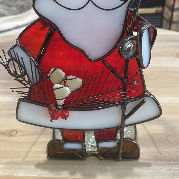 Stained glass woodland Santa tea light holder. - Picture 3 of 5